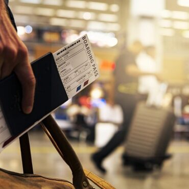 Saisie record de cigarettes de contrebande à l'aéroport de Luxembourg